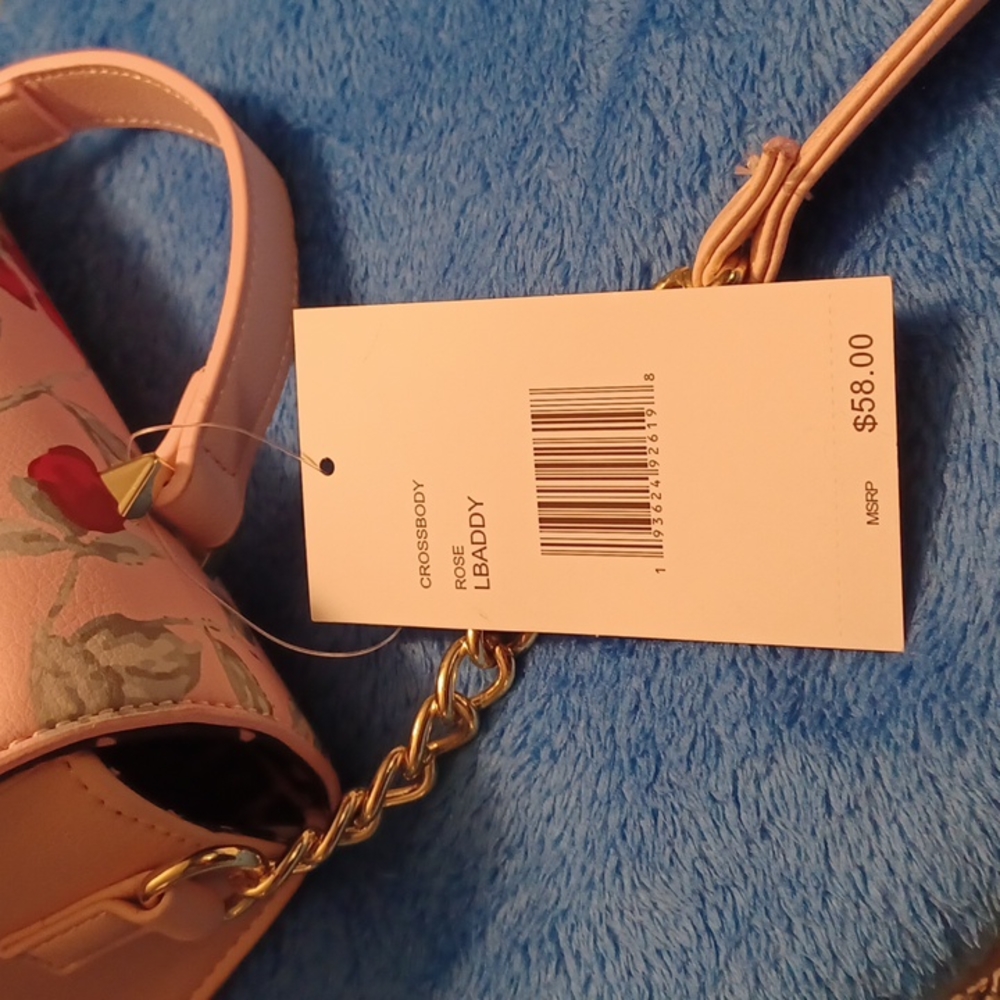 NWT Betsey Johnson floral crossbody purse ๐ Great for gift! Offers welcome! - Picture 5 of 10